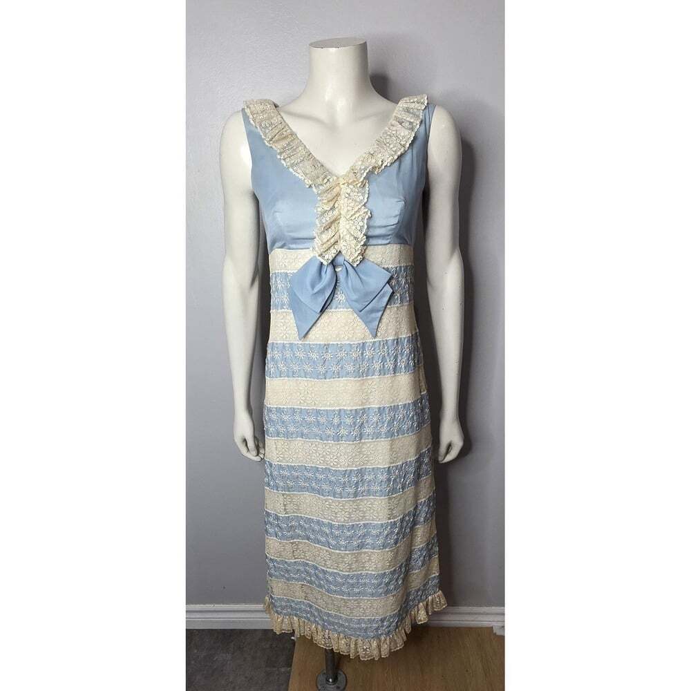 Vintage 1970s Young Edwardian Arpeja Blue Ribbon & Ruffle Lace Dress